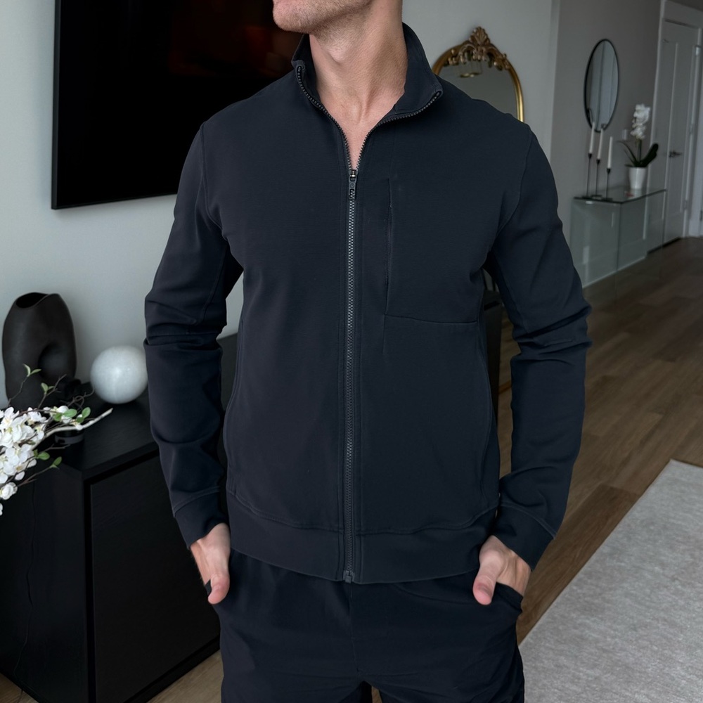 Black Lululemon zip up jacket, men’s size M